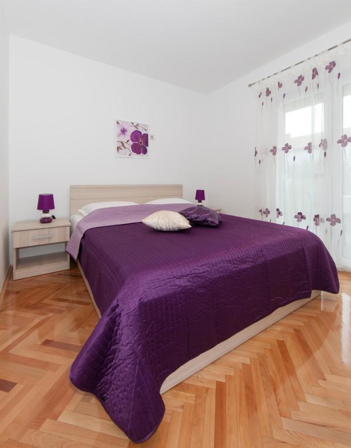 Apartmani Iva Tučepi Kültér fotó