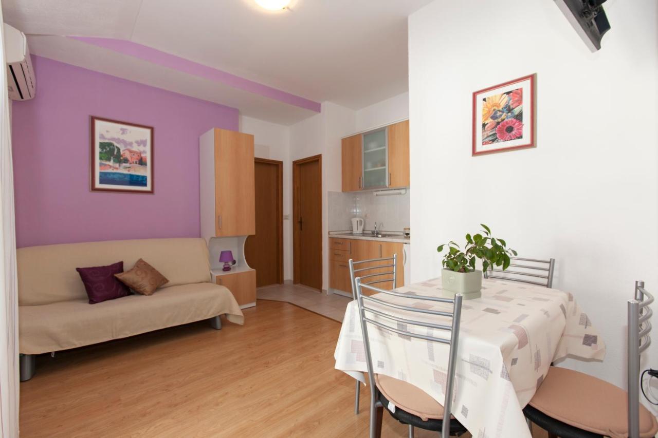 Apartmani Iva Tučepi Kültér fotó