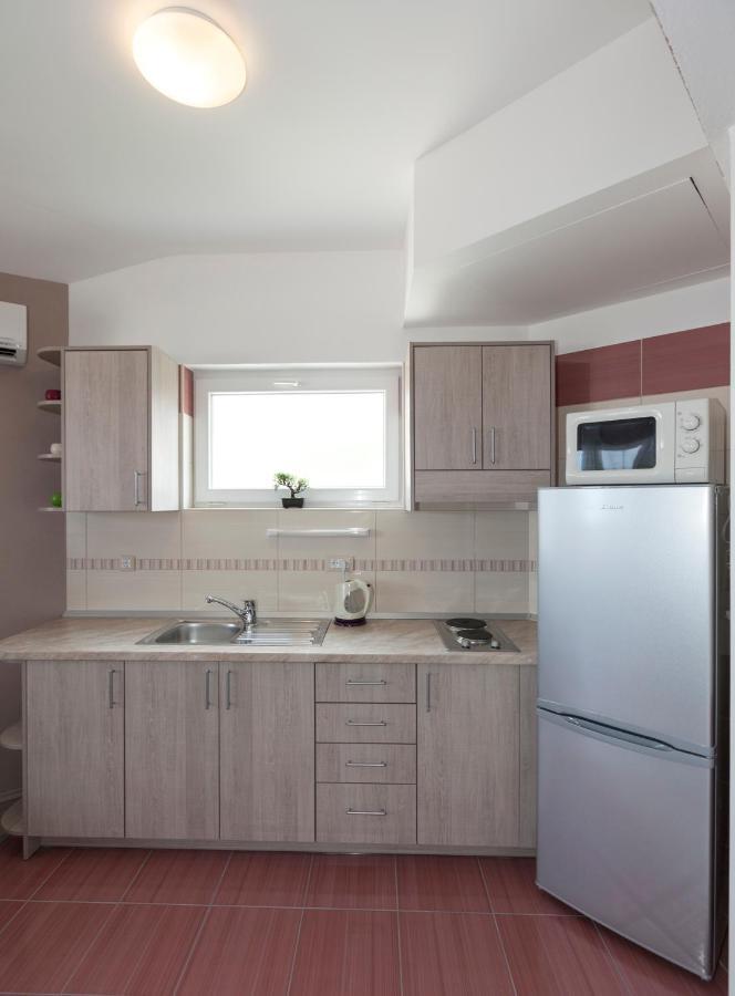 Apartmani Iva Tučepi Kültér fotó