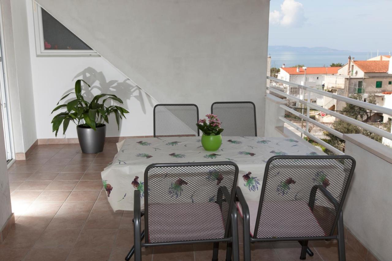 Apartmani Iva Tučepi Kültér fotó