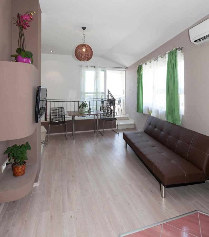 Apartmani Iva Tučepi Kültér fotó