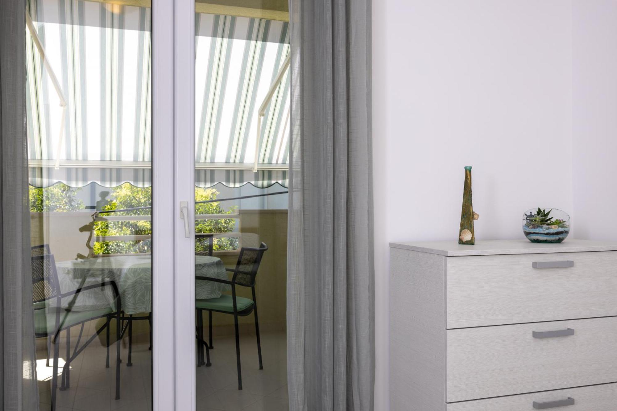 Apartmani Iva Tučepi Kültér fotó