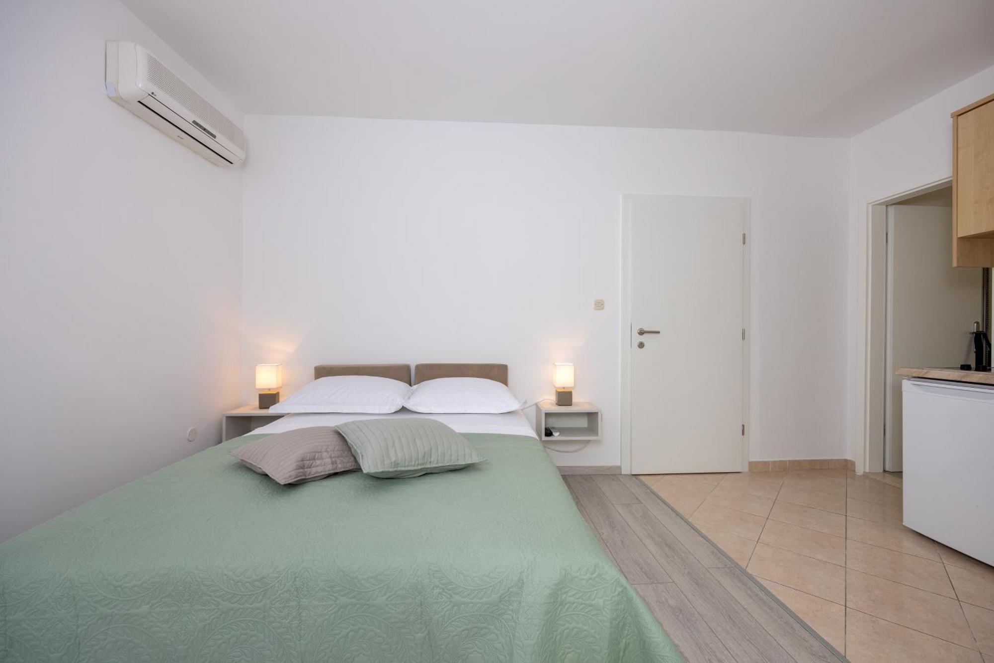 Apartmani Iva Tučepi Kültér fotó