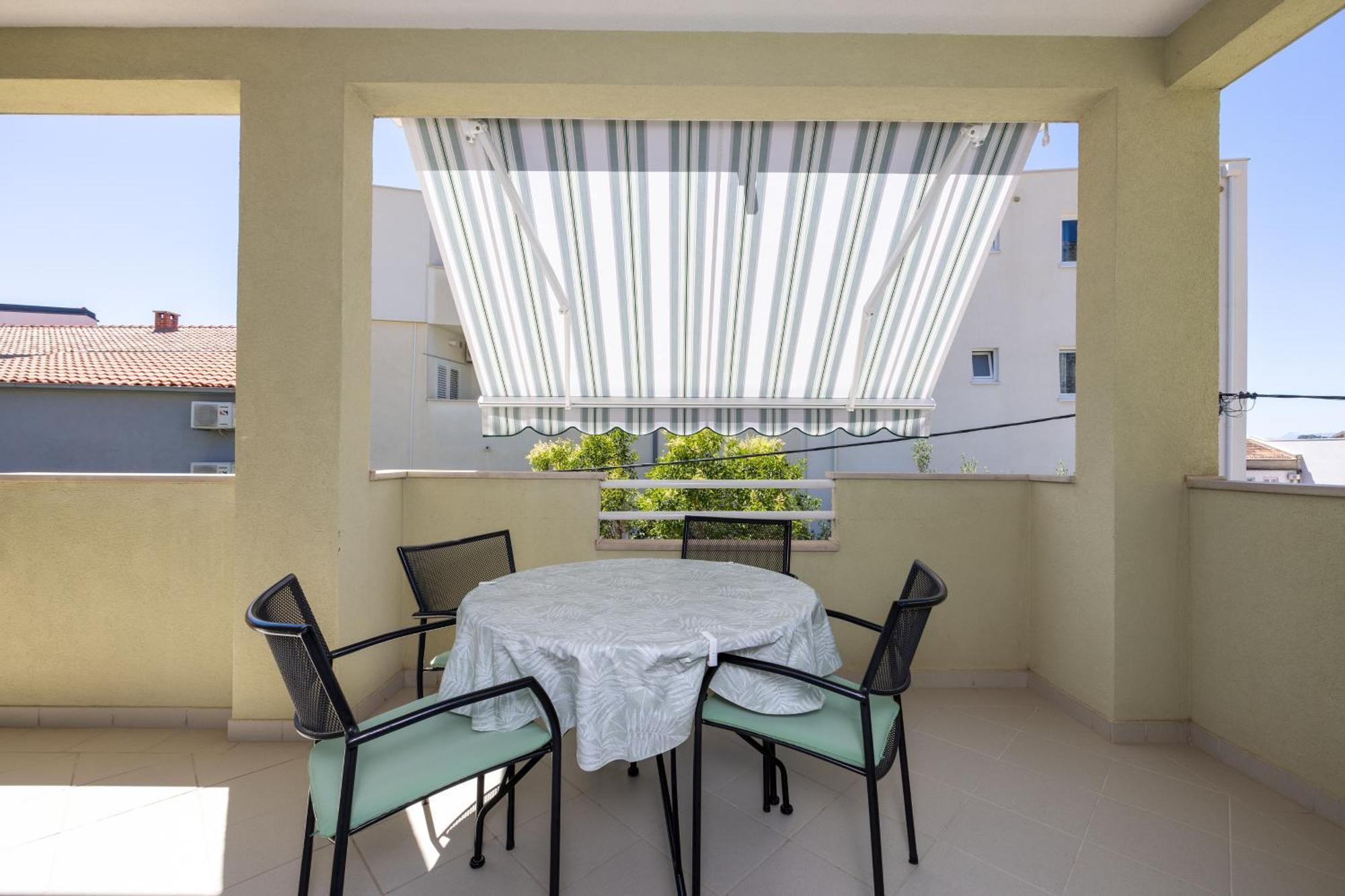 Apartmani Iva Tučepi Kültér fotó